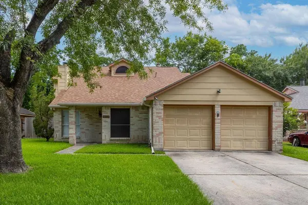 2351 Loyanne DR, Spring, TX 77373