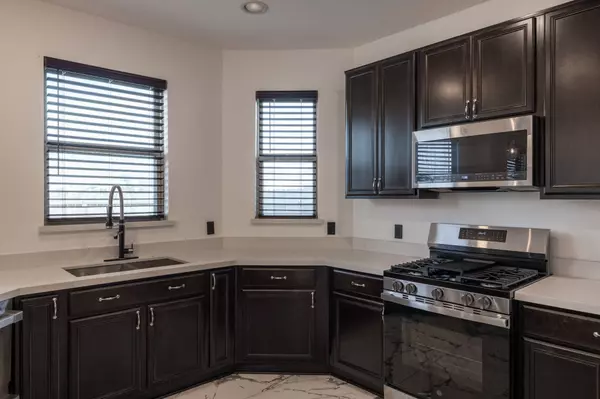 2702 Oat Harvest Ct, Houston, TX 77038