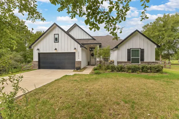 26854 Callie DR, Hempstead, TX 77445