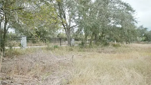 269 Avenida Del Centro, Clewiston, FL 33440