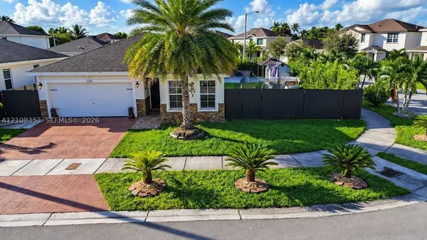 12190 SW 250th Ter, Homestead, FL 33032