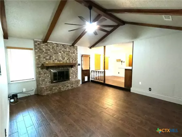 1202 Tanglewood CT, Harker Heights, TX 76548