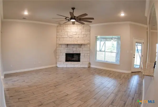 2121 Mercer ST, Nolanville, TX 76559