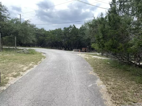 303 Windy Hill, Spring Branch, TX 78070