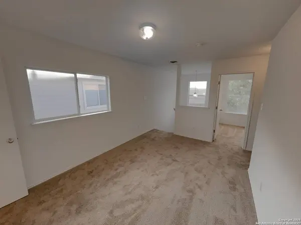 8438 Adams Hill Dr., San Antonio, TX 78227