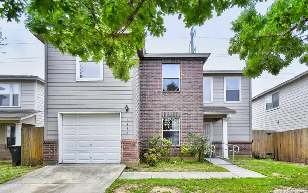 8438 Adams Hill Dr., San Antonio, TX 78227