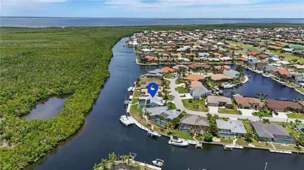 3936 CROOKED ISLAND DR, Punta Gorda, FL 33950