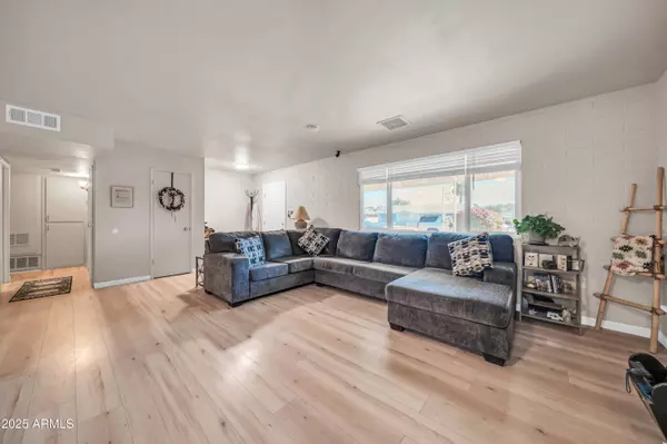 10614 N 103RD Avenue, Sun City, AZ 85351