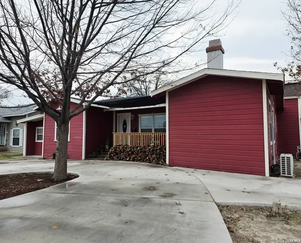 1916 N MAIN ST, Del Rio, TX 78840