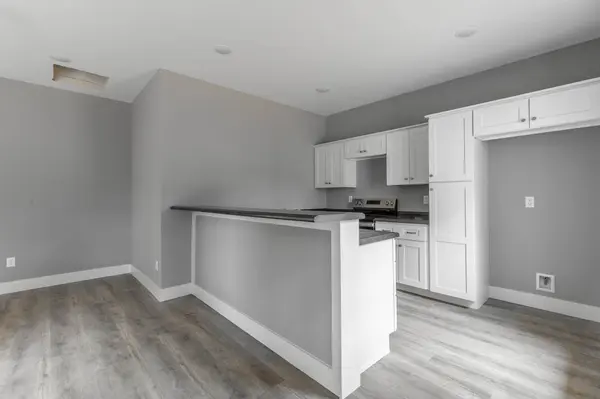 4718 Metro Park LN, Hixson, TN 37343