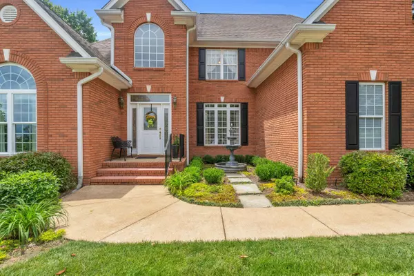 1028 Ivy Manor CT, Hixson, TN 37343