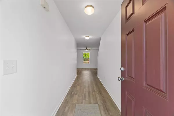 104 Middleton CT, Chatsworth, GA 30705