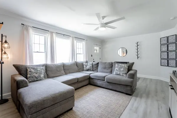 105 Lake TER, Rossville, GA 30741