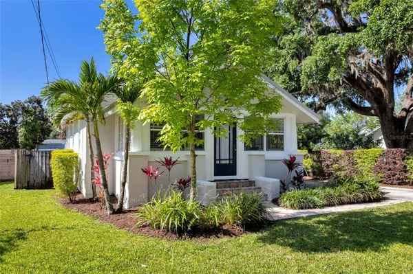 1720 HOUR GLASS DR, Orlando, FL 32806