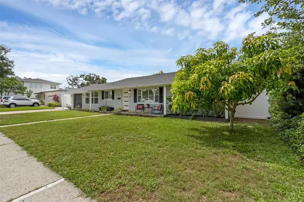 1328 VASSAR ST, Orlando, FL 32804