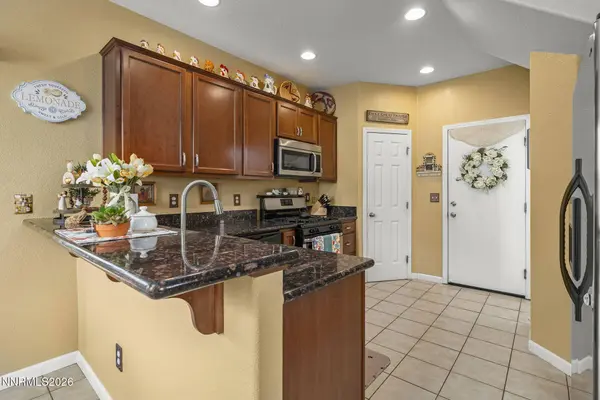 3451 Niblick DR, Sparks, NV 89431
