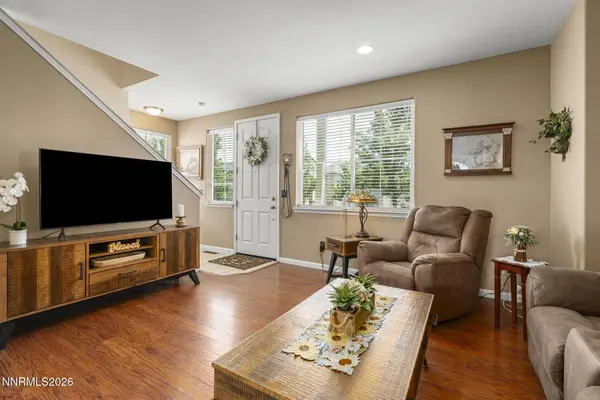 3451 Niblick DR, Sparks, NV 89431