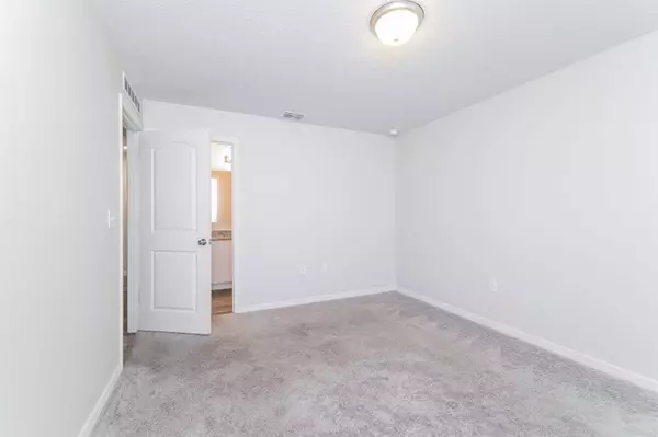 1409 Sarasota Dr, Kissimmee, FL 34759-4620