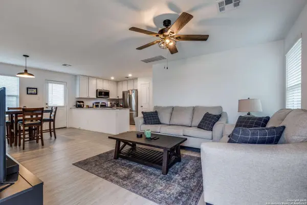 7250 Plow, San Antonio, TX 78252