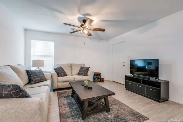 7250 Plow, San Antonio, TX 78252