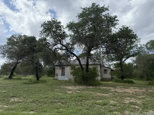 1917 Palo Alto, Von Ormy, TX 78073