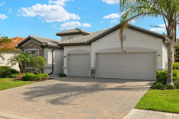 11892 Hickory Estate Cir, Fort Myers, FL 33913-9415