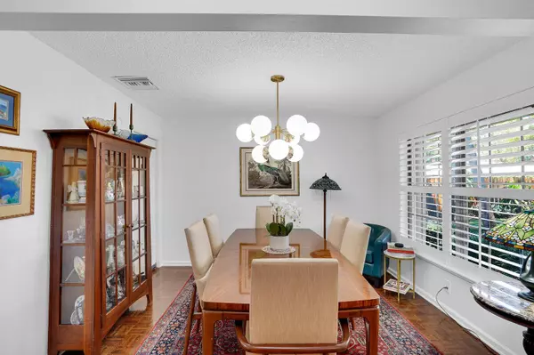 11258 Twelve Oaks WAY, North Palm Beach, FL 33408