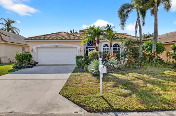 9436 Lago DR, Boynton Beach, FL 33472