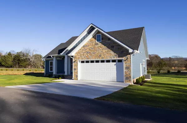 64 Tailwinds CT, Pikeville, TN 37367