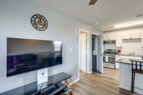 114 Expedition Way, San Antonio, TX 78220