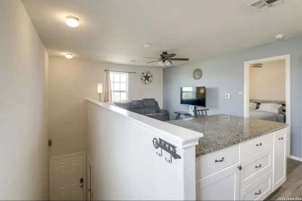 114 Expedition Way, San Antonio, TX 78220
