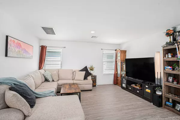 13802 Ostrich, San Antonio, TX 78252