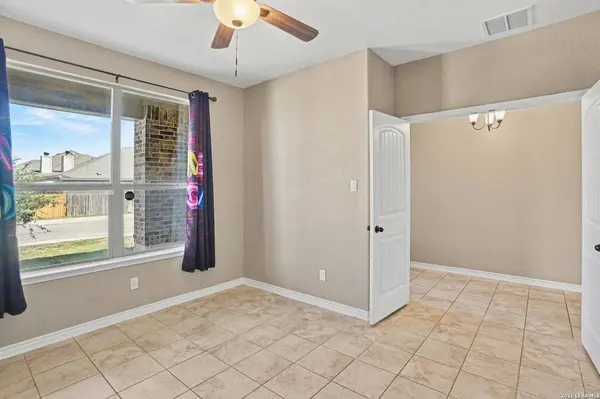 672 Valley Garden, New Braunfels, TX 78130