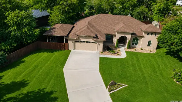 233 MEADOWLARK LN, Mcqueeney, TX 78123