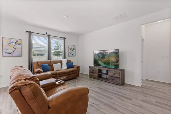 756 RIOJA DR, Minneola, FL 34715