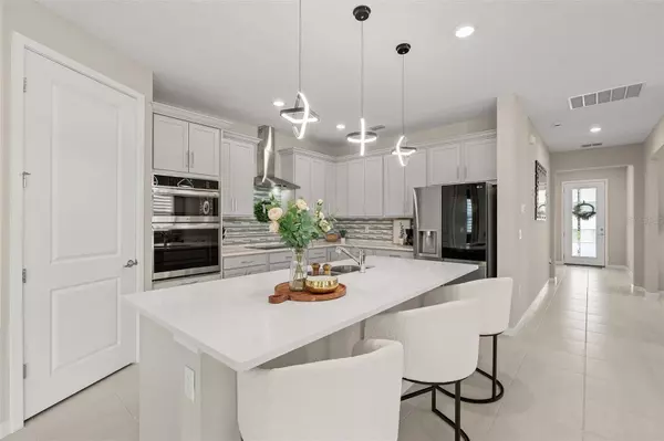 1009 SAVANNAH PALMS BLVD, Orlando, FL 32828