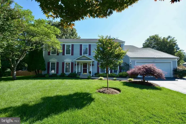 2675 MAPLE RIDGE DR, Woodbridge, VA 22192