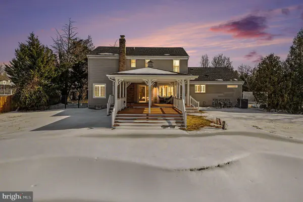 2525 GREEN PINE CT, Waldorf, MD 20601