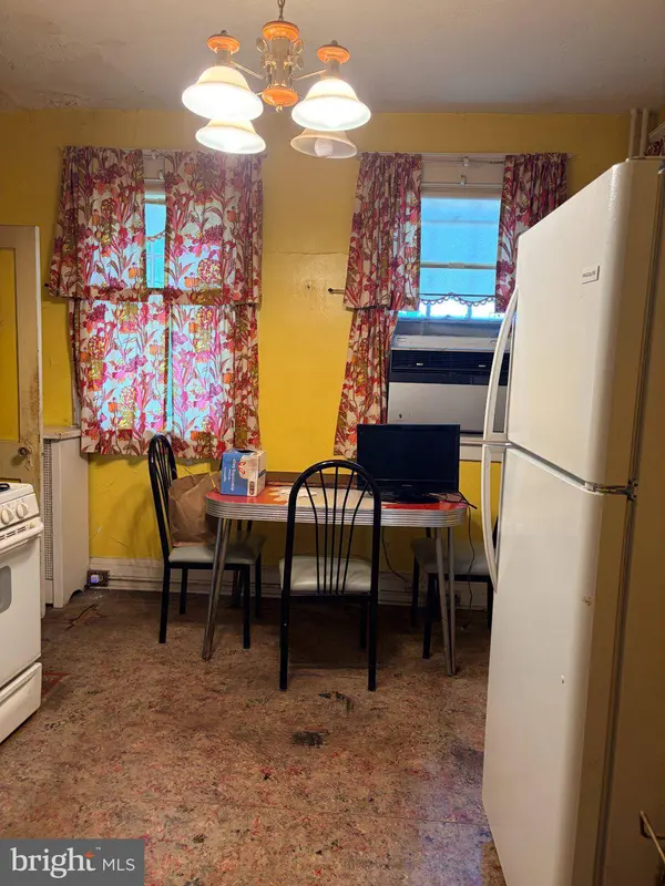 2542 PARK HEIGHTS TER, Baltimore, MD 21215