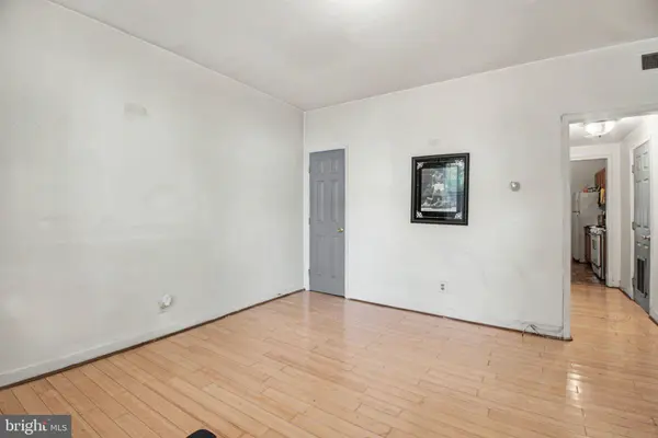 1105 NE HOLBROOK TER NE, Washington, DC 20002