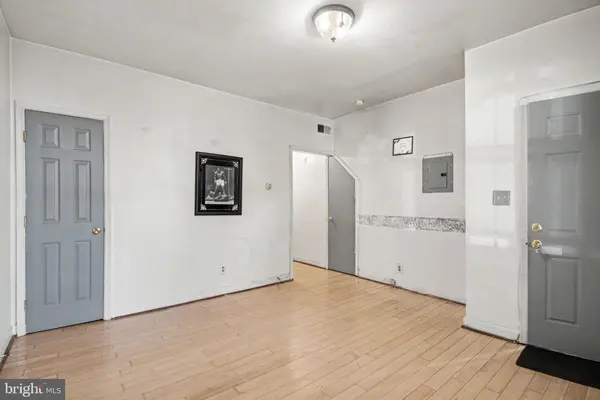 1105 NE HOLBROOK TER NE, Washington, DC 20002