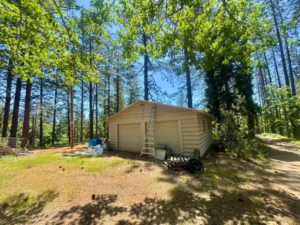 355 Retherford RD, Colfax, CA 95713