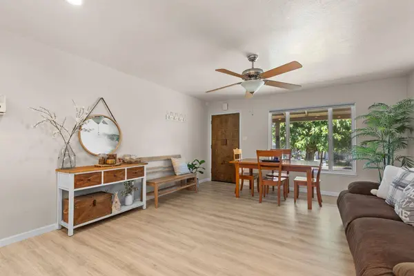 6545 miles ln, Carmichael, CA 95608