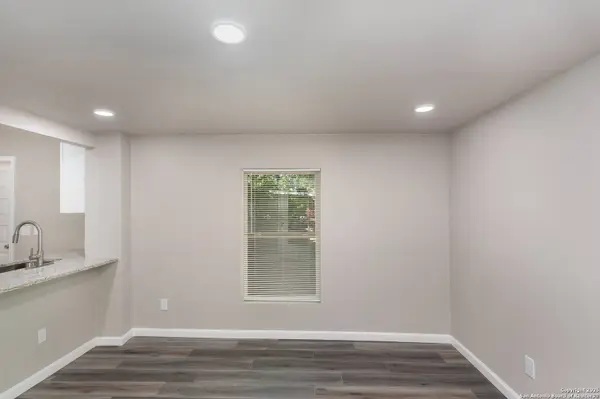 7038 Apple Valley, San Antonio, TX 78242