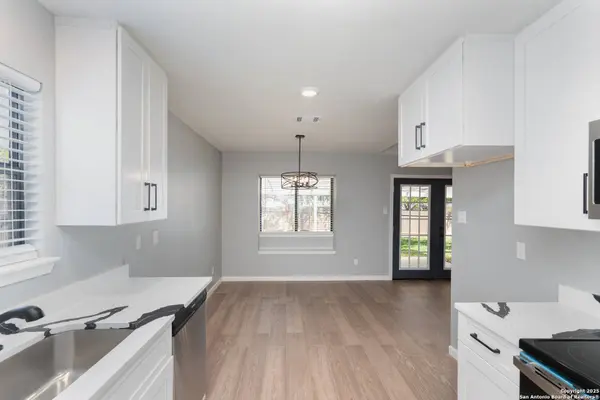 13911 Woodbreeze, San Antonio, TX 78217