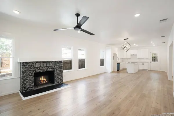 1645 MAGNOLIA AVE, San Antonio, TX 78201-5443