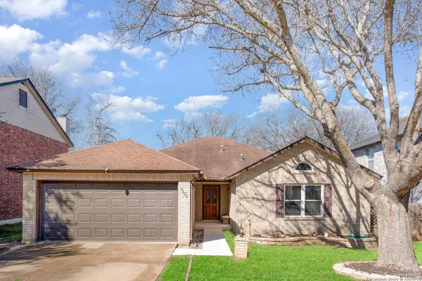 8626 Park Olympia, Universal City, TX 78148