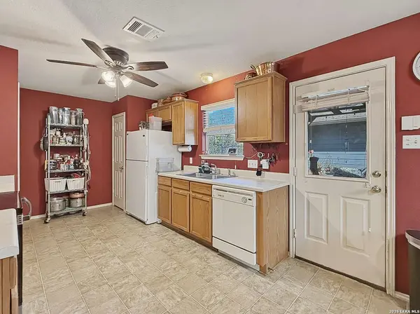 9204 Rowlands Sayle, Austin, TX 78744
