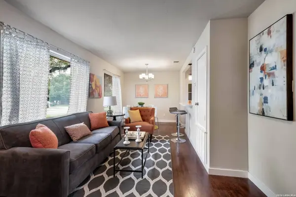 623 Freiling, San Antonio, TX 78213