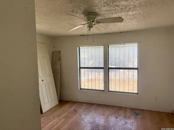 3106 LA ROSA ST, San Antonio, TX 78211